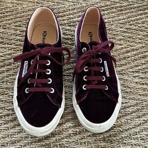 Superga velvet sneakers!